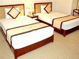 Huu Nghi Hotel Vinh Bagian luar foto